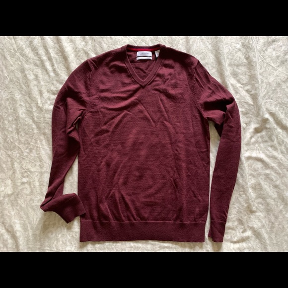 Brand new Calvin Klein v-neck wool sweater - Picture 6 of 11